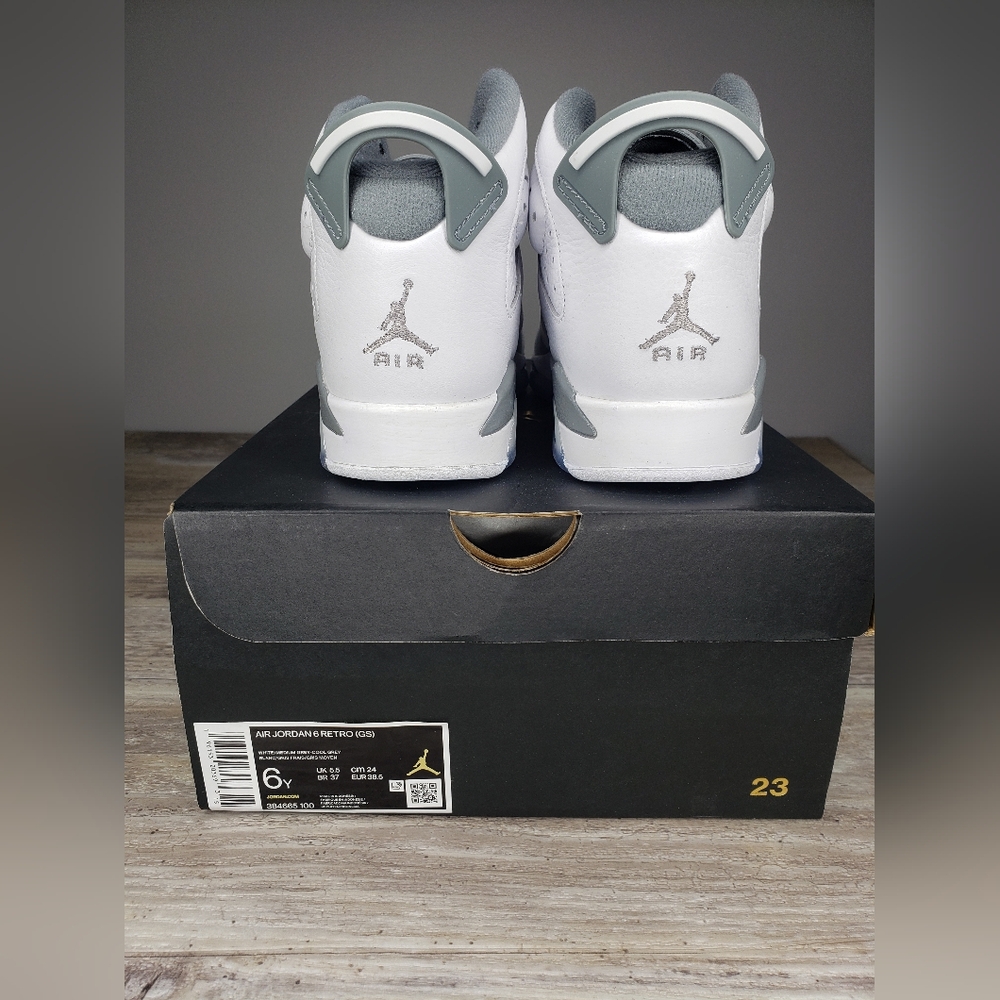 Brand New Jordan Retro 6 White and Gray - Picture 6 of 8